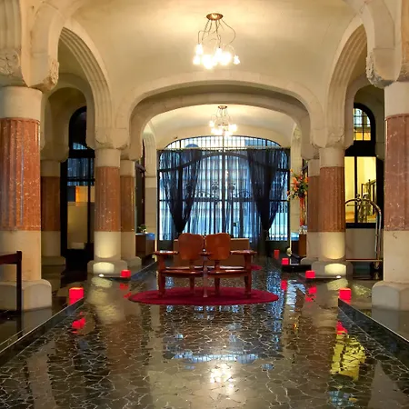 Hotel Casa Fuster G.L Monumento-3